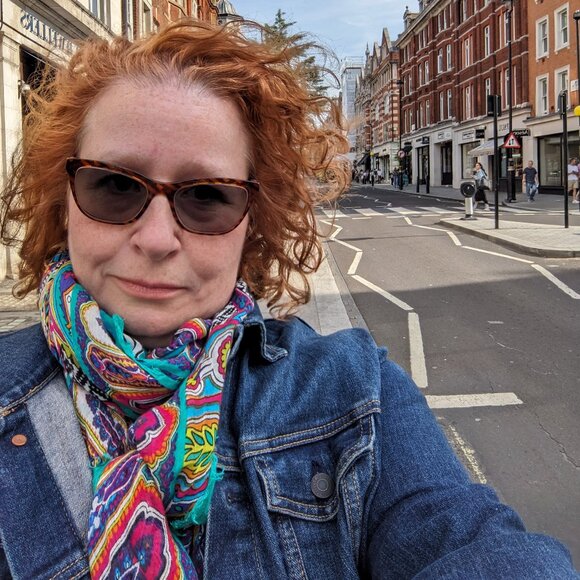 Meet your Posher, Julesabobby - Picture 1 of 1